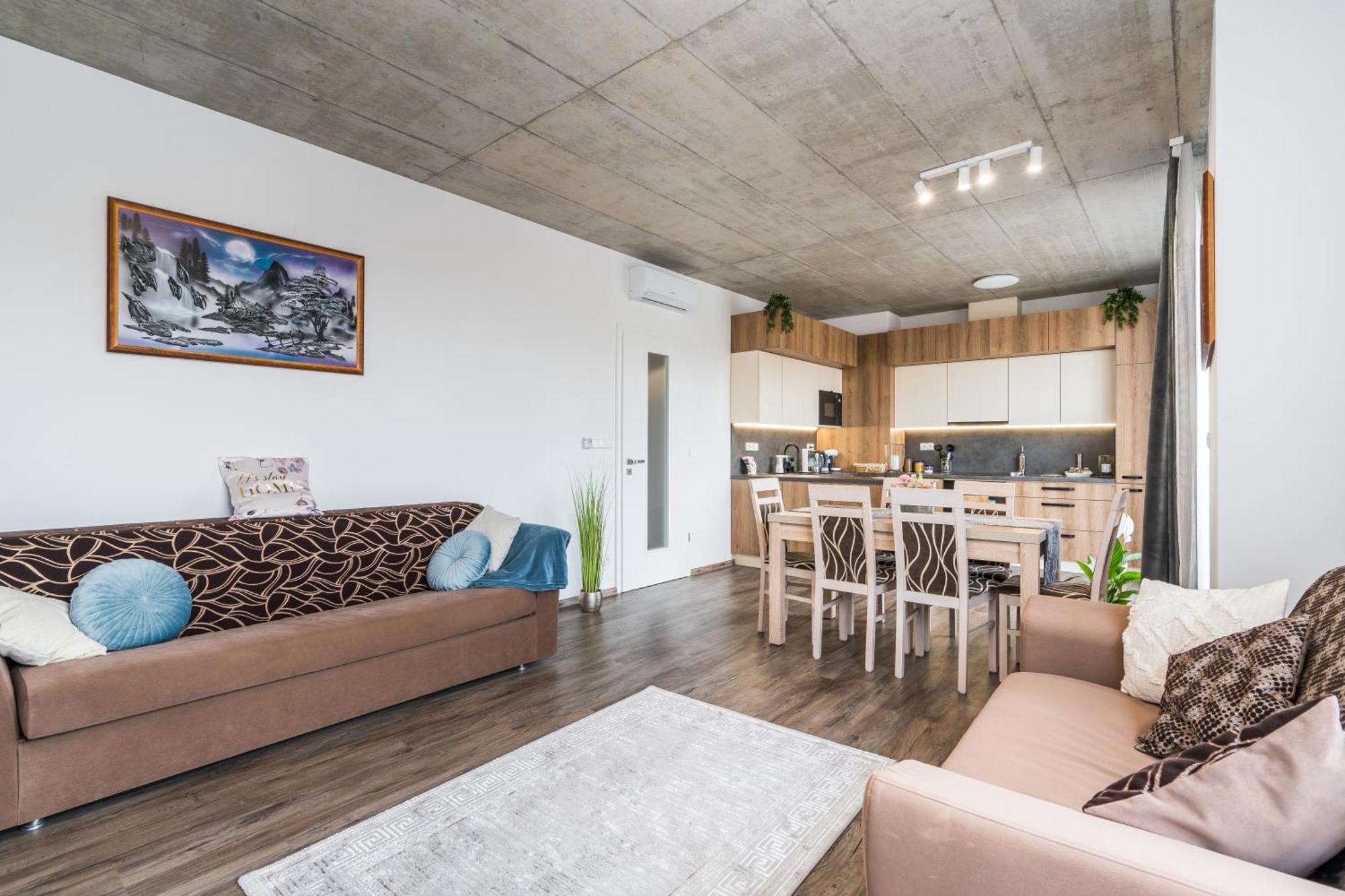 Perla Hradce 401 Apartment Hradec Králové Exterior foto