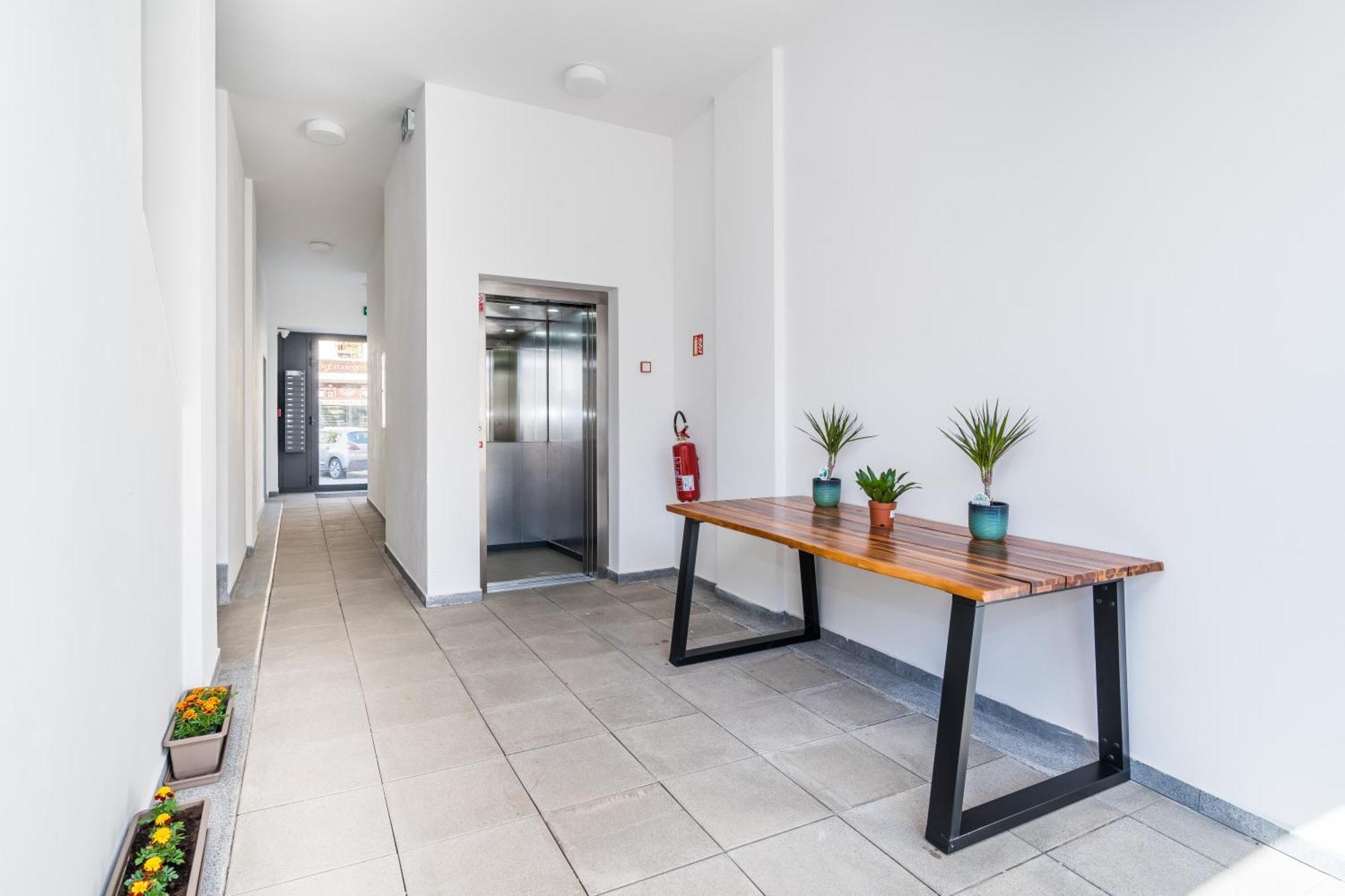 Perla Hradce 401 Apartment Hradec Králové Exterior foto