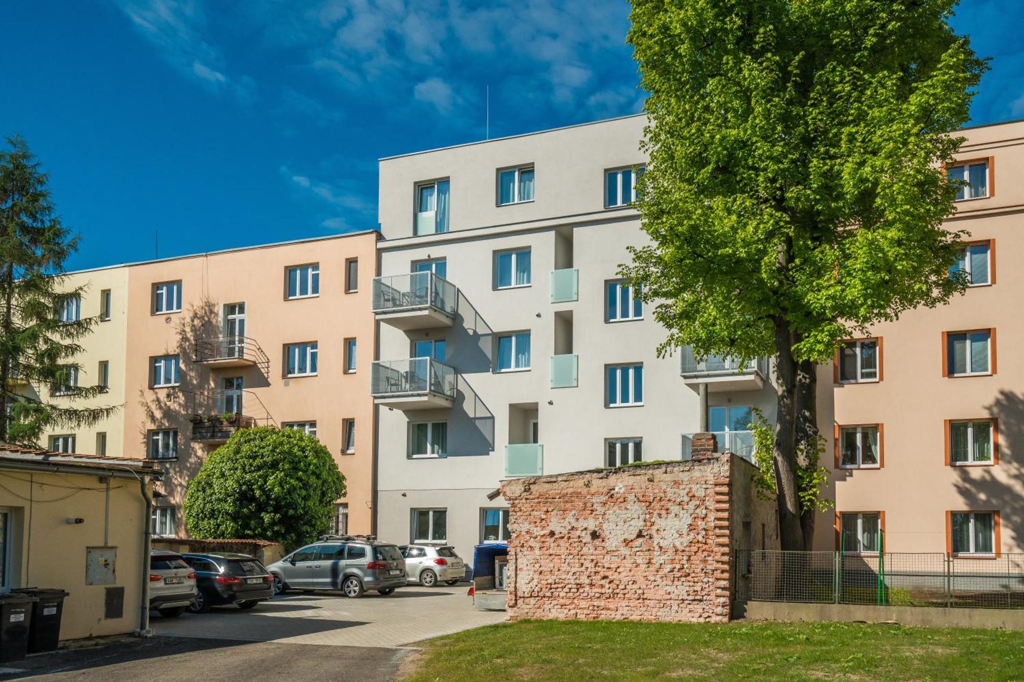 Perla Hradce 401 Apartment Hradec Králové Exterior foto